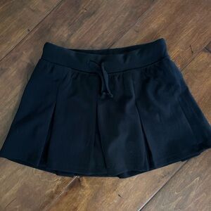 Cat & Jack 6/7 black skort